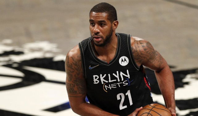 据格外亮眼 据格外亮眼