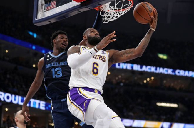 范德芬：我知道我加速后别人很难追上，那一刻只想着必须进球